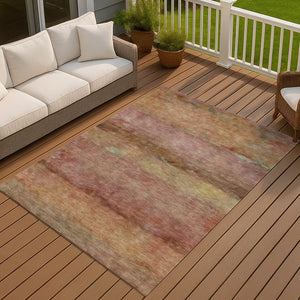 HomeRoots 5' Terra Cotta & Gold Abstract Washable Area Rug - Versatile Indoor/Outdoor, Stylish, Durable Design! 658802