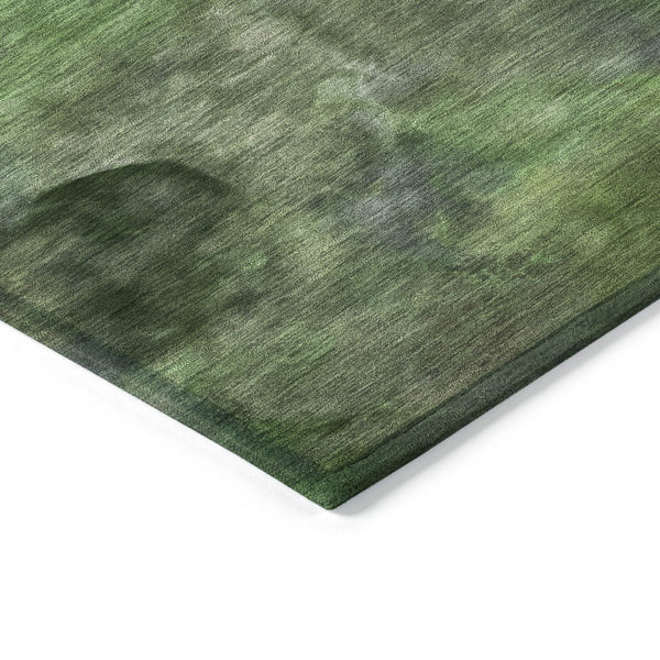 HomeRoots 8' Green and Purple Round Abstract Area Rug - Stylish, Washable, Indoor/Outdoor, Durable & Easy Care 658815