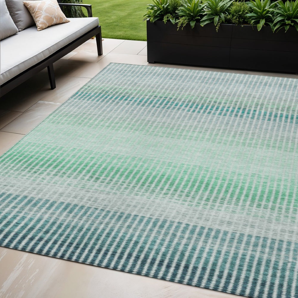 HomeRoots 5' Turquoise, Ivory & Gray Striped Washable Area Rug - Indoor/Outdoor Durable Design for Any Space 658910
