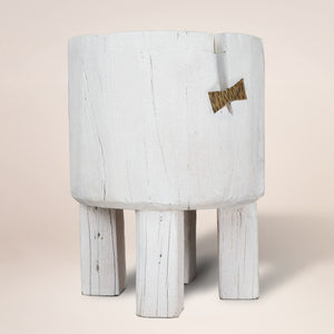 HomeRoots White Wood Pot Planter - Elegant Minimalist Design for Indoor Plants, Perfect for Home Décor & Gifting 659060
