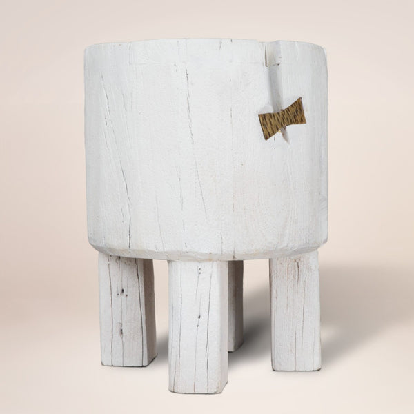 HomeRoots White Wood Pot Planter - Elegant Minimalist Design for Indoor Plants, Perfect for Home Décor & Gifting 659060