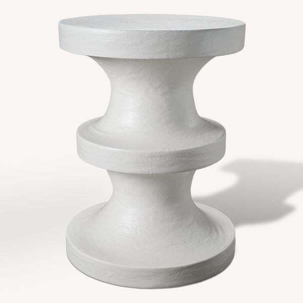 HomeRoots 22" White Wood Round End Table - Modern Design, Versatile Use, Fully Assembled, Ideal for Small Spaces 659068
