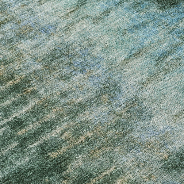 HomeRoots 8' Vibrant Emerald Teal Blue & Ivory Round Abstract Area Rug - Stylish, Washable for Indoors & Outdoors 659098
