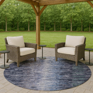 HomeRoots 8' Navy Blue & Ivory Round Abstract Rug - Washable, Durable Design for Indoor & Outdoor Spaces 659110