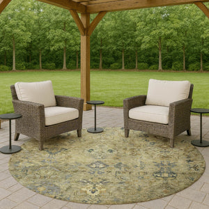 HomeRoots 8' Round Medallion Rug in Green, Blue & Ivory - Washable Indoor/Outdoor Area Rug for Easy Care 659164