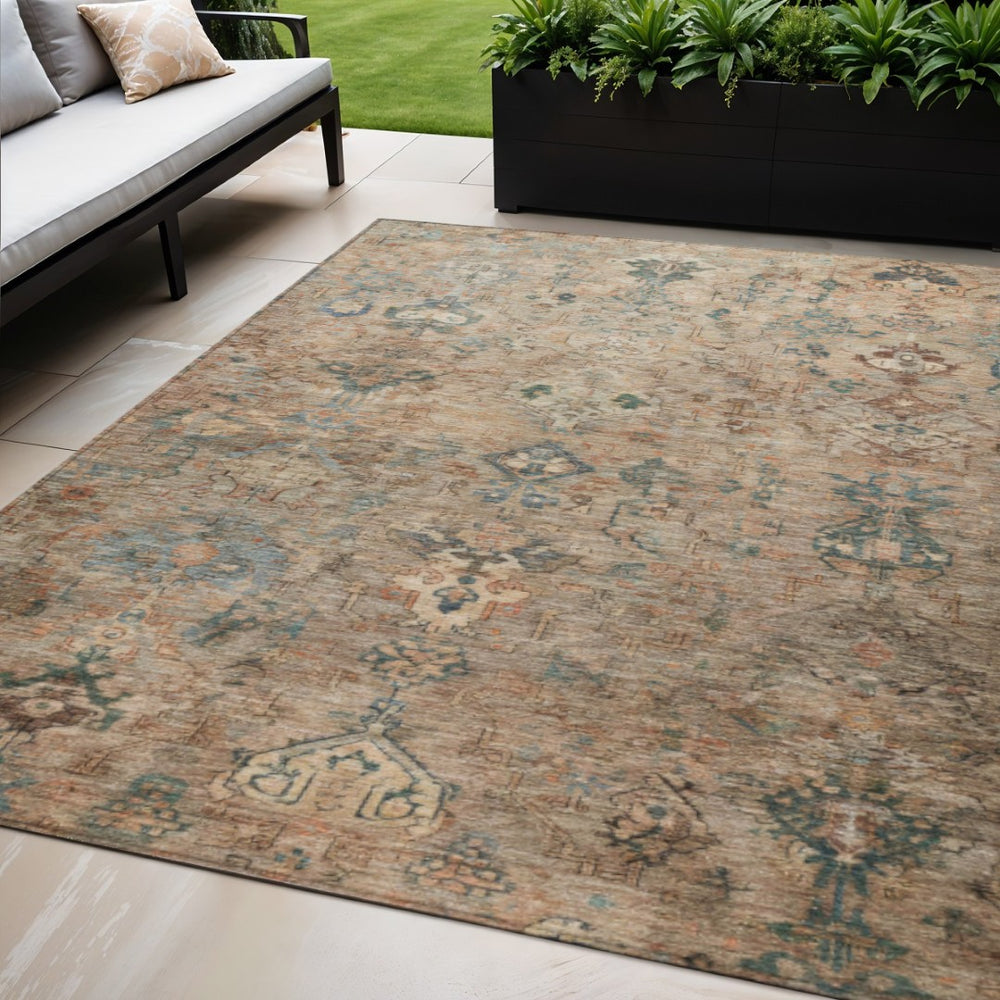 HomeRoots 5' Khaki and Gray Medallion Area Rug - Washable, Durable, Indoor/Outdoor, Perfect for High-Traffic Spaces 659169