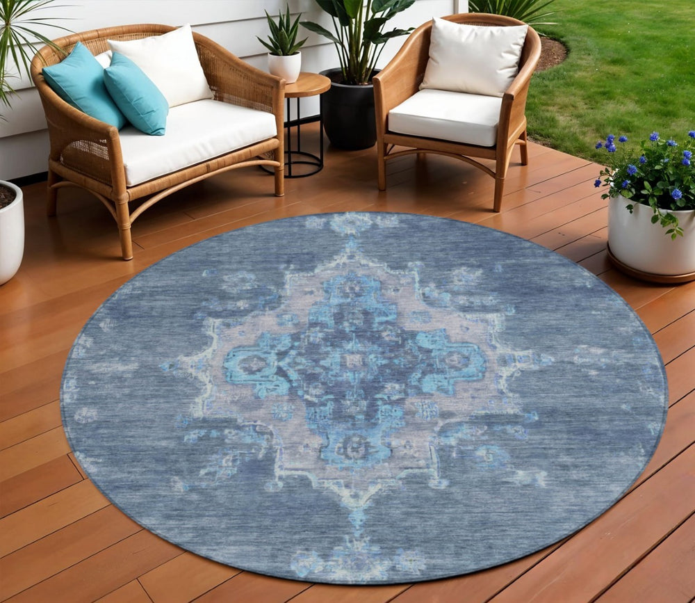 HomeRoots 8' Blue and Gray Round Medallion Rug - Washable Indoor/Outdoor Area Rug for Stylish Living Spaces 659194