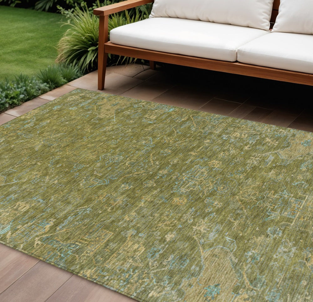 HomeRoots 10' X 14' Stylish Fern Green & Blue Medallion Washable Area Rug for Indoor & Outdoor Use 659263