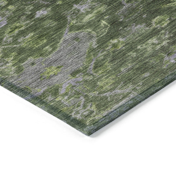 HomeRoots 5' Olive Green and Gray Medallion Area Rug - Washable, Durable Design for Indoor and Outdoor Use 659271
