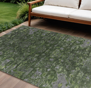 HomeRoots 8' X 10' Olive Green and Gray Medallion Rug - Washable, Stain-Resistant for Indoor & Outdoor Use! 659273