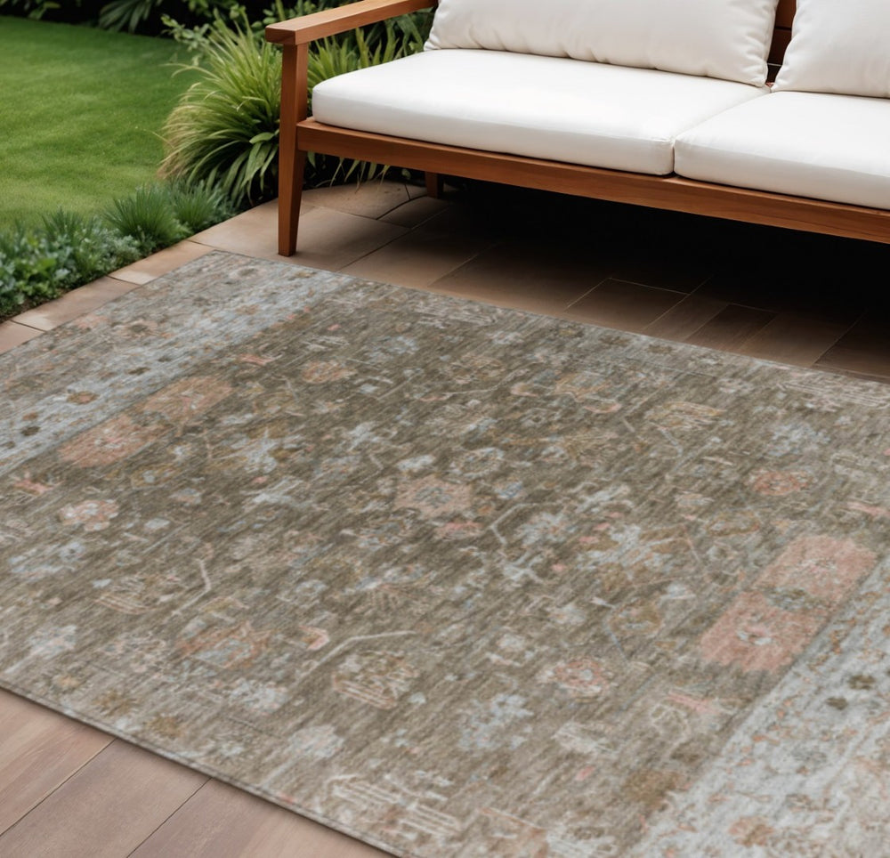 HomeRoots 8' X 10' Brown and Gray Tribal Rug - Durable, Washable Indoor-Outdoor Area Rug for High-Traffic Spaces 659303