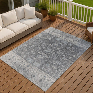 HomeRoots 5' X 8' Gray And Silver Tribal Area Rug - Stylish, Washable Indoor/Outdoor Floor Covering for All Spaces 659307
