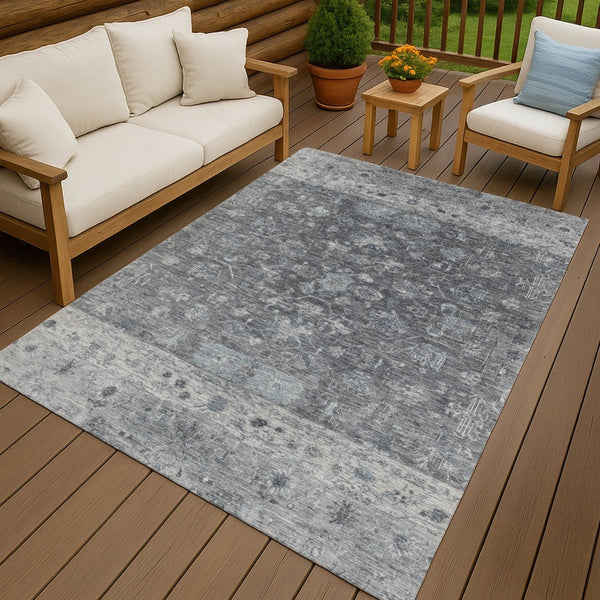HomeRoots 5' X 8' Gray And Silver Tribal Area Rug - Stylish, Washable Indoor/Outdoor Floor Covering for All Spaces 659307