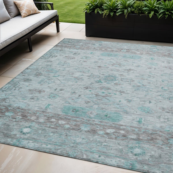 HomeRoots 5' X 8' Durable Teal Blue Gray Silver Tribal Area Rug - Stylish, Washable for Indoor & Outdoor Use 659331