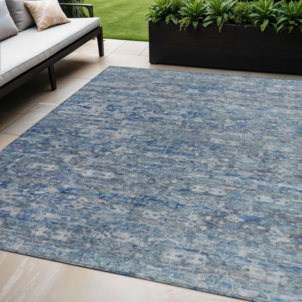 HomeRoots 5' Modern Denim Blue & Ivory Ikat Area Rug - Washable, Durable, Indoor/Outdoor, Stain Resistant Design 659355