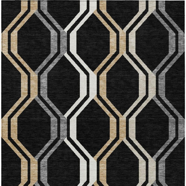 HomeRoots 5' Modern Geometric Washable Area Rug in Black, Beige & Gray - Indoor/Outdoor Durability & Style 659433