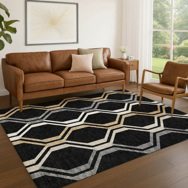 HomeRoots 5' Modern Geometric Washable Area Rug in Black, Beige & Gray - Indoor/Outdoor Durability & Style 659433