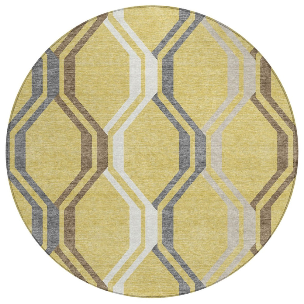 HomeRoots 8' Gold Gray Ivory Round Geometric Rug - Washable, Modern Design for Indoor & Outdoor Spaces 659446
