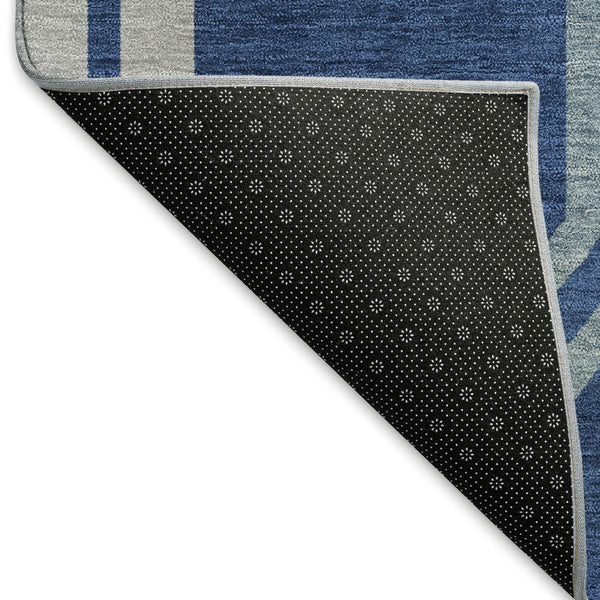 HomeRoots 8' Navy Geometric Washable Round Rug – Stylish Indoor/Outdoor Accent for High-Traffic Areas, Easy Care 659470