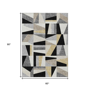 HomeRoots 5' Stylish Black Wheat Ivory Geometric Washable Area Rug for Indoor & Outdoor High-Traffic Spaces 659515