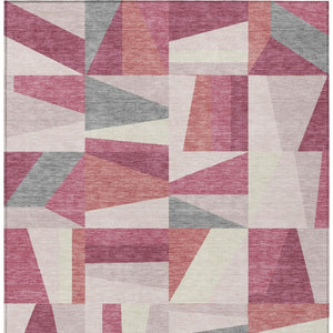 HomeRoots 5' X 8' Blush Pewter Ivory Geometric Rug - Washable, Durable, Ideal for Indoor & Outdoor Spaces 659527