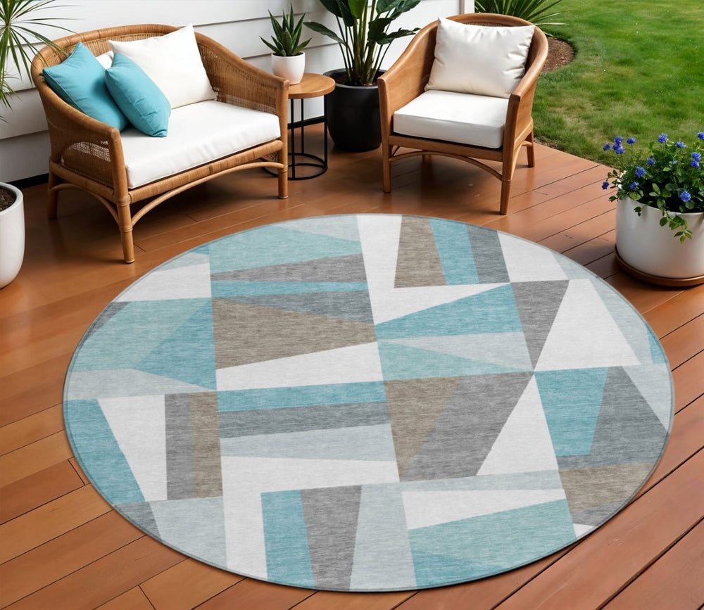 HomeRoots 8' Teal Blue Geometric Washable Area Rug - Stylish Indoor/Outdoor Accent for High Traffic Spaces 659546