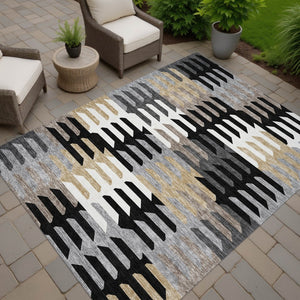 HomeRoots 10' Modern Geometric Area Rug - Black, White & Wheat - Durable, Washable Indoor/Outdoor Design! 659555