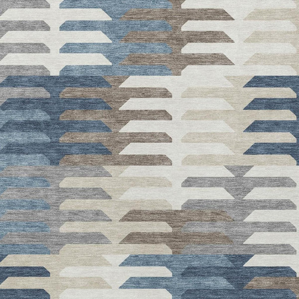 HomeRoots 5' Geometric Denim Blue, Beige & Ivory Area Rug – Washable, Durable for Indoor & Outdoor Use! 659563