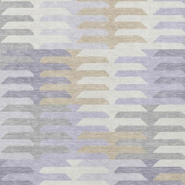 HomeRoots 5' Stylish Lavender Silver & Gray Geometric Area Rug – Washable Indoor/Outdoor Design for Any Space 659581