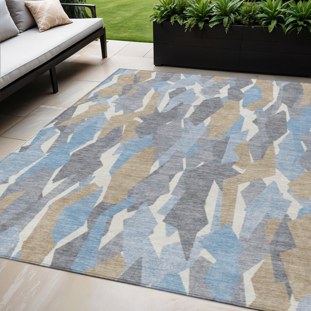 HomeRoots 5' X 8' Denim Blue Striped Area Rug - Durable, Washable, Indoor/Outdoor Design for High-Traffic Spaces 659605