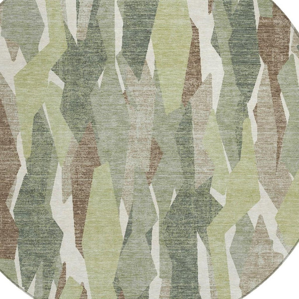 HomeRoots 8' Fern Green Round Striped Rug - Durable, Machine-Washable Indoor/Outdoor Area Rug for Modern Spaces 659612