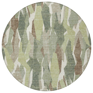 HomeRoots 8' Fern Green Round Striped Rug - Durable, Machine-Washable Indoor/Outdoor Area Rug for Modern Spaces 659612