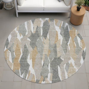 HomeRoots 8' Round Striped Rug in Pewter, Wheat, and Ivory - Stylish, Durable for Indoor/Outdoor Spaces! 659630