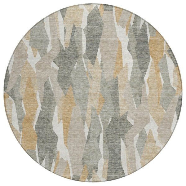 HomeRoots 8' Round Striped Rug in Pewter, Wheat, and Ivory - Stylish, Durable for Indoor/Outdoor Spaces! 659630