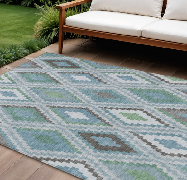 HomeRoots 10' Geometric Teal Blue, Ivory & Green Washable Area Rug for Indoor/Outdoor Use - Durable & Stylish! 659741