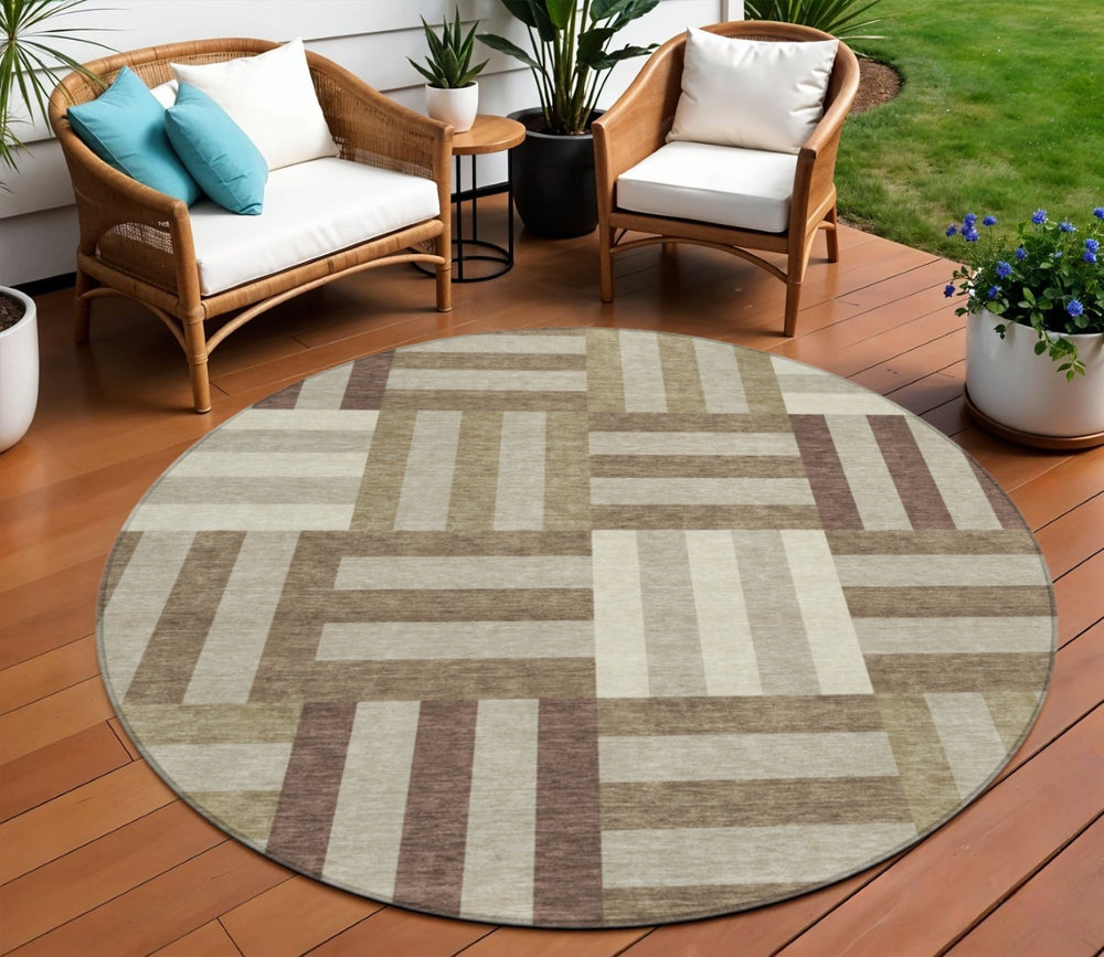 HomeRoots 8' Round Geometric Area Rug in Brown, Beige, and Ivory – Durable, Washable, Indoor/Outdoor Style! 659756