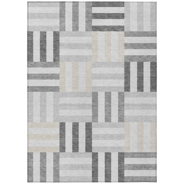 HomeRoots 10' Gray and Ivory Geometric Washable Area Rug - Modern Indoor/Outdoor Design for Stylish Spaces 659765