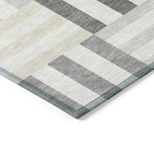 HomeRoots 10' Gray and Ivory Geometric Washable Area Rug - Modern Indoor/Outdoor Design for Stylish Spaces 659765