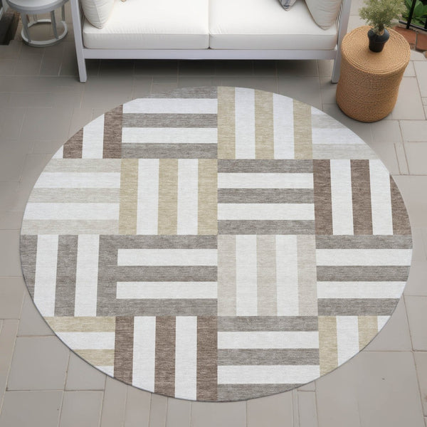 HomeRoots 8' Modern Geometric Round Area Rug in Ivory, Gray & Brown - Durable & Washable for Indoor/Outdoor Use 659768