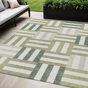 HomeRoots 5' Sage Ivory and Taupe Geometric Washable Area Rug – Stylish, Durable, Indoor/Outdoor Versatile Covering 659791