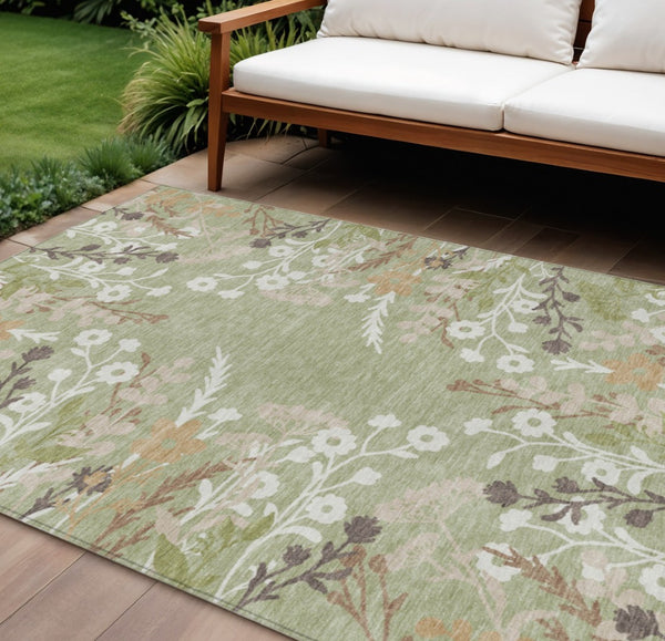 HomeRoots 8' X 10' Floral Artichoke Green Area Rug - Washable, Durable, Indoor/Outdoor Charm for Any Space 659847