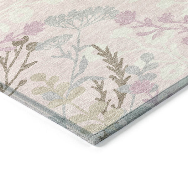 HomeRoots 5' X 8' Elegant Pink Ivory Gray Floral Area Rug - Washable, Durable for Indoor & Outdoor Spaces! 659893