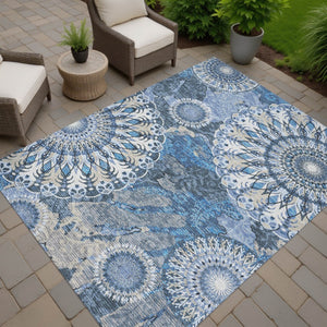 HomeRoots 5' Blue Ivory Beige Paisley Indoor Outdoor Area Rug - Stylish, Durable, Washable for Any Space! 659911