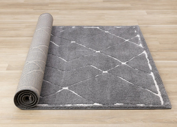 HomeRoots 5' Soft White Area Rug - Durable, Stain-Resistant, Modern Design for Cozy Living Spaces and Homes 8' X 11' 660018