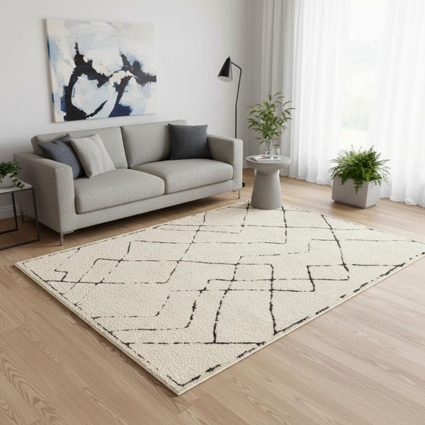 HomeRoots 5' Cream Area Rug - Soft, Durable and Stylish Designer Floor Covering for Modern Living Spaces 5' X 8' 660019