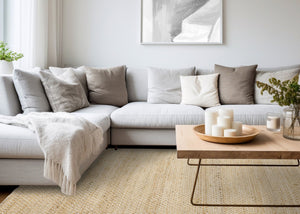 HomeRoots 5' Hand-Woven Jute Geometric Area Rug in Beige and Cream – Durable, Stylish, Perfect for Any Room 5' X 8' 660023