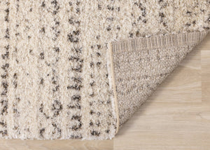 HomeRoots 5' Luxurious Cream and Brown Tribal Area Rug - Plush, Durable, and Ideal for Any Modern Space 5' X 8' 660040