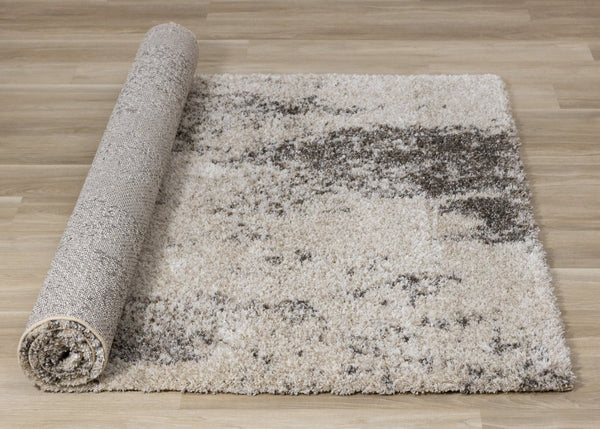 HomeRoots 5' Cream and Brown Abstract Area Rug - Modern, Plush, Stain-Resistant Design for Cozy Living Spaces 5' X 8' 660048