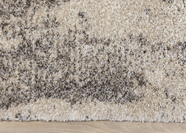 HomeRoots 5' Cream and Brown Abstract Area Rug - Modern, Plush, Stain-Resistant Design for Cozy Living Spaces 5' X 8' 660048