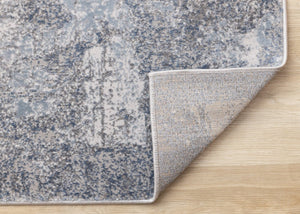 HomeRoots 5' Modern Gray and Ivory Abstract Area Rug - Soft, Stain-Resistant, Ideal for Busy Households 5' X 8' 660052